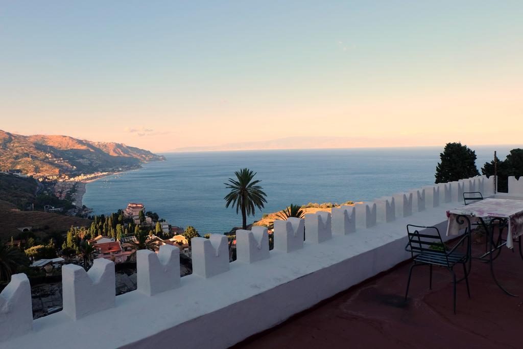 Hotel Villa Nettuno Таорміна Екстер'єр фото