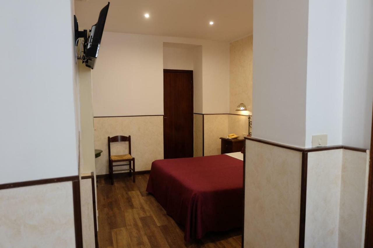 Hotel Villa Nettuno Таорміна Екстер'єр фото