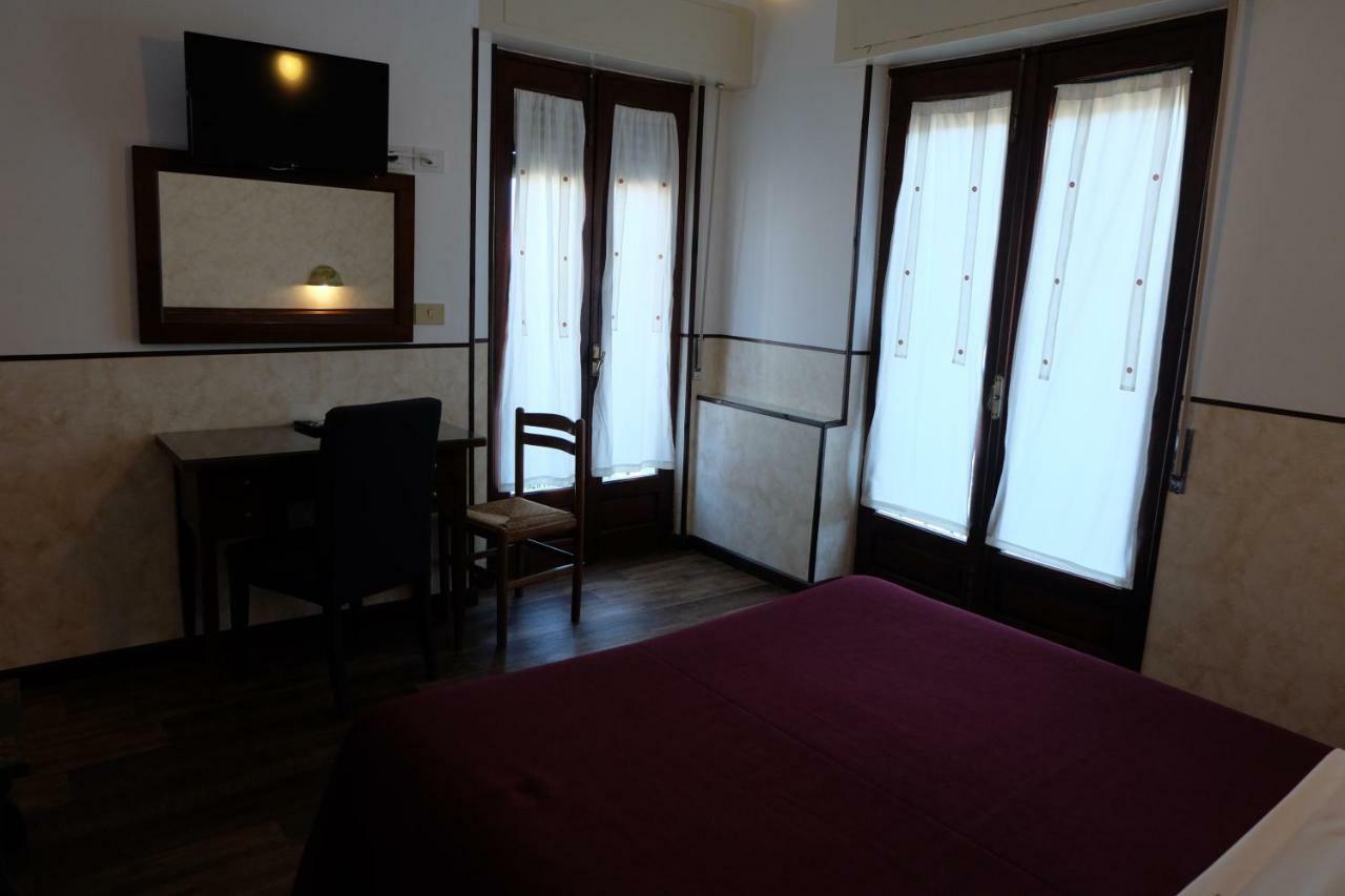 Hotel Villa Nettuno Таорміна Екстер'єр фото